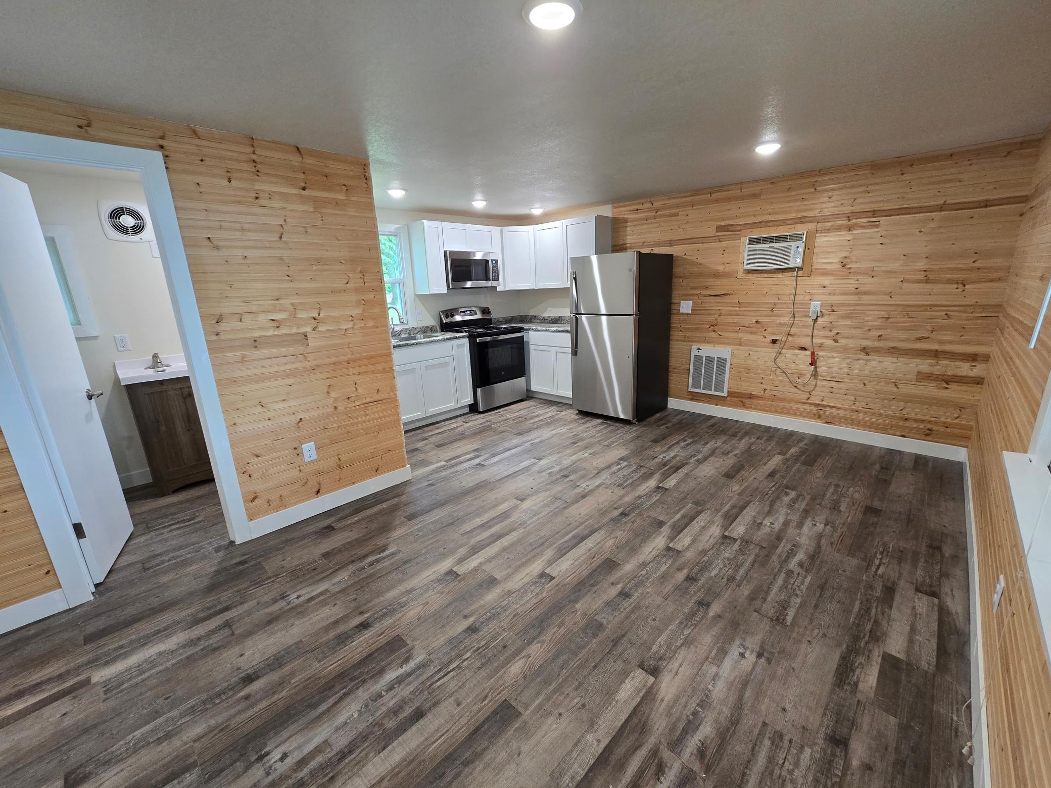 29501 Maplewood Road HORSESHOE