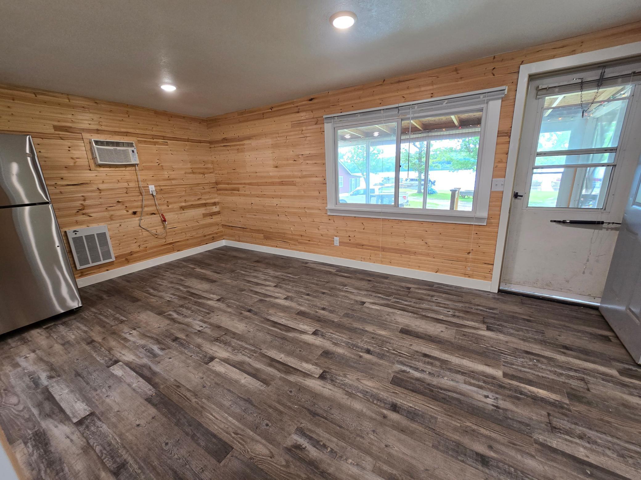 29501 Maplewood Road HORSESHOE