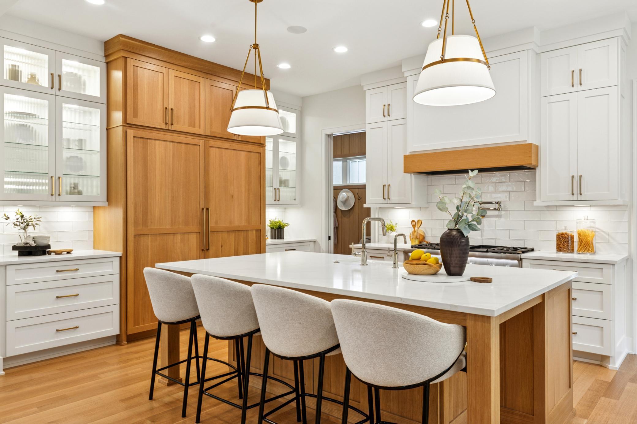 6612 Warren Avenue S