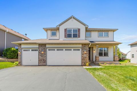 2124 Winterberry Lane Shakopee MN 55379