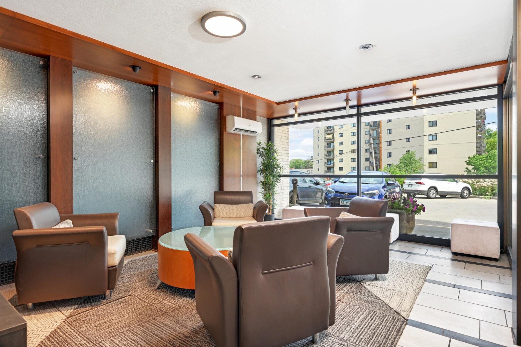 3150 Excelsior Boulevard 204