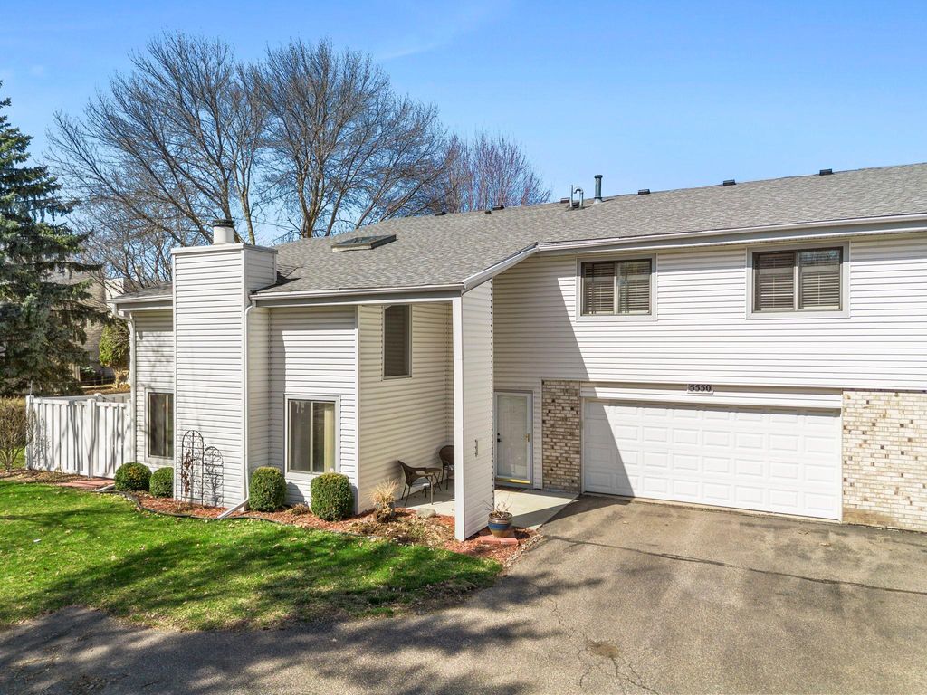 Photo of 5550 Bimini Drive, Minnetonka, MN 55343 (MLS # 7047447)