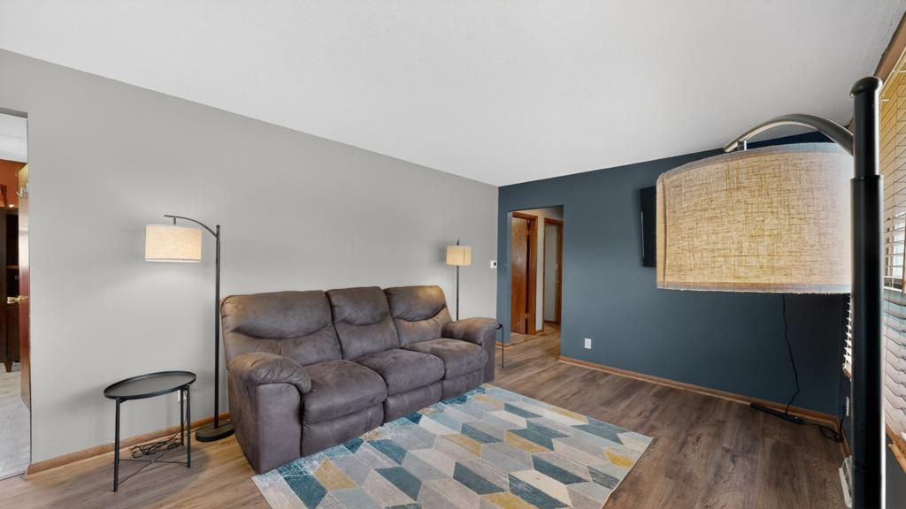 Photo of 1317 11th Avenue SE, Rochester, MN 55904 (MLS # 7074265)