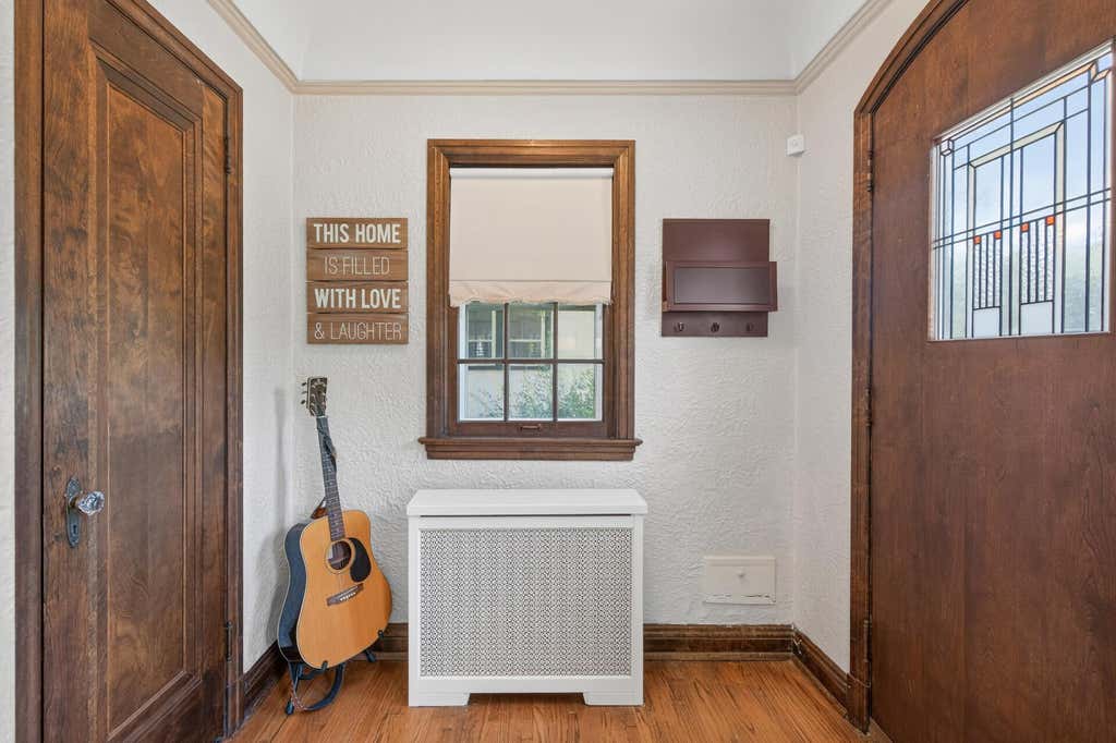 Photo of 2716 E Minnehaha Parkway, Minneapolis, MN 55406 (MLS # 7073930)