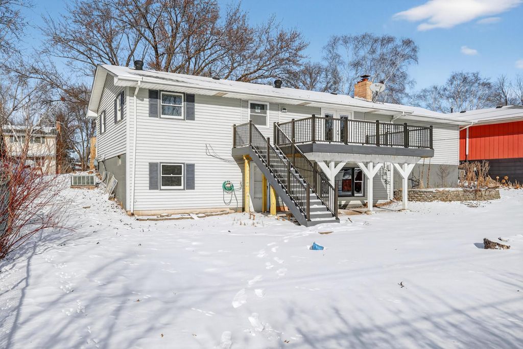 Photo of 8941 48th Avenue N, New Hope, MN 55428 (MLS # 7075363)