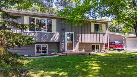 1346 Lori Avenue Detroit Lakes MN 56501