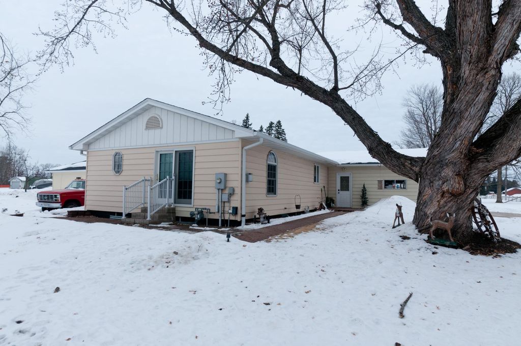Photo of 2254 20 1/2 Street, Rice Lake, WI 54868 (MLS # 7018810)