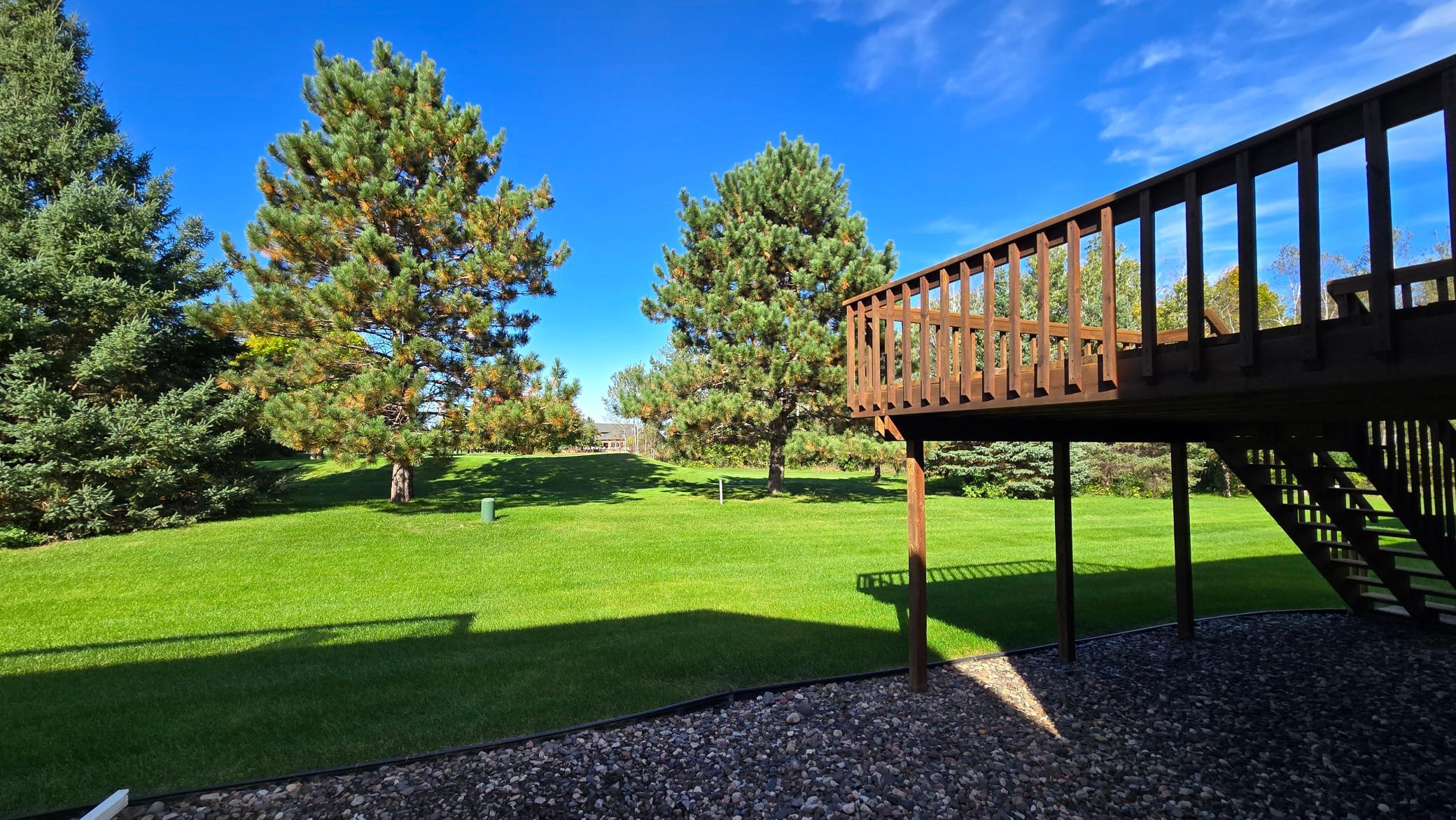 27 Pine Tree Court