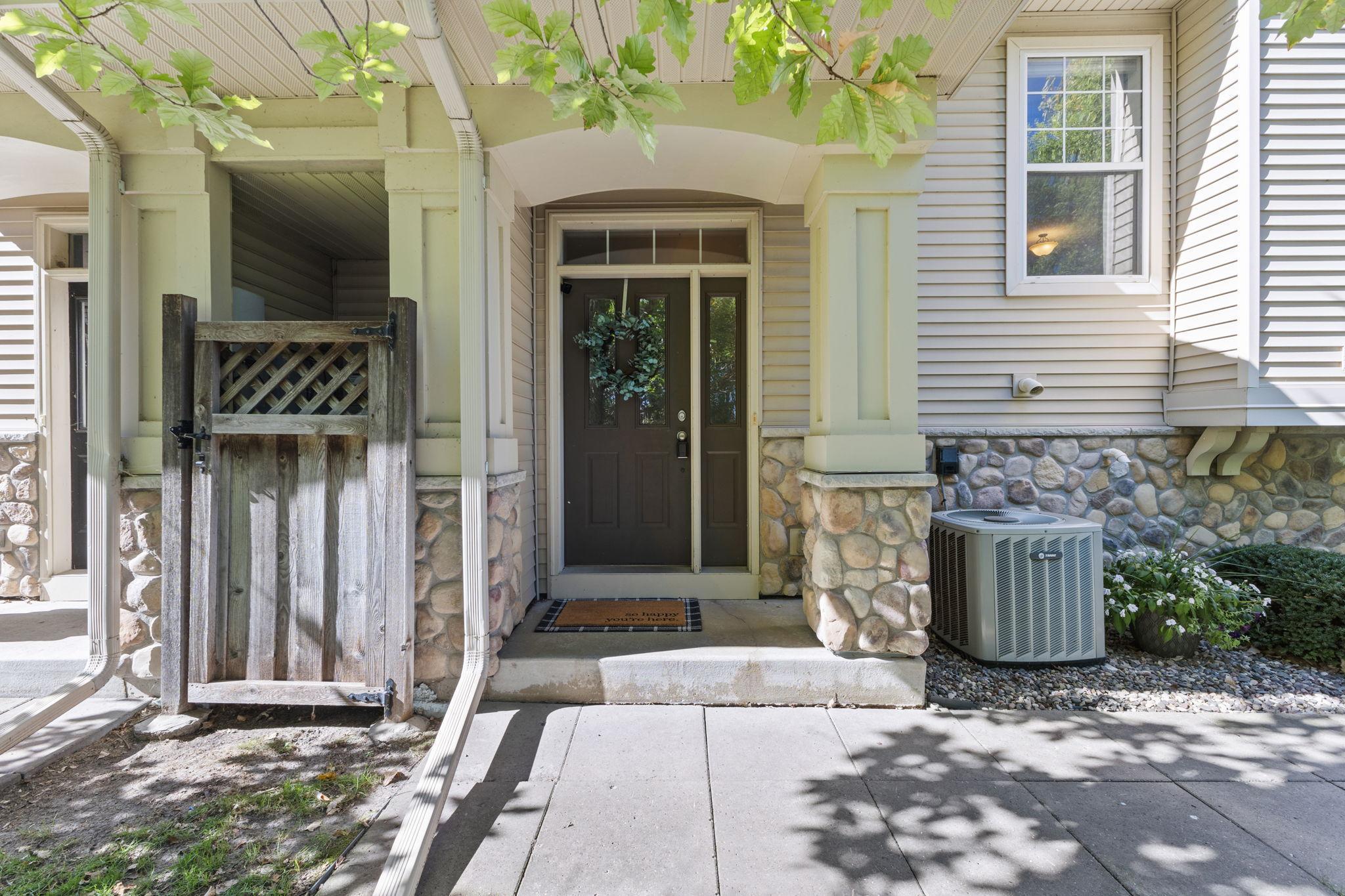 14569 Everton Avenue N 8