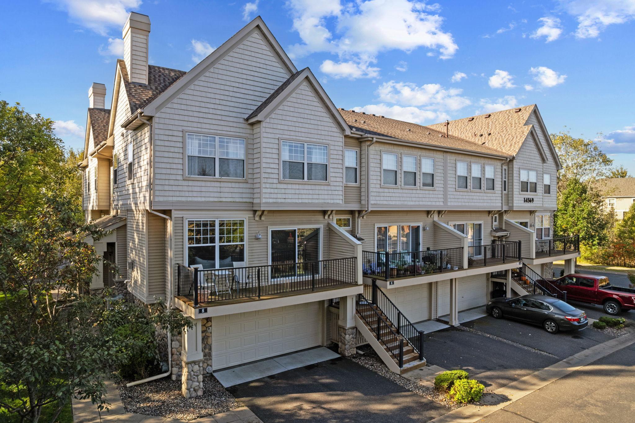 14569 Everton Avenue N 8