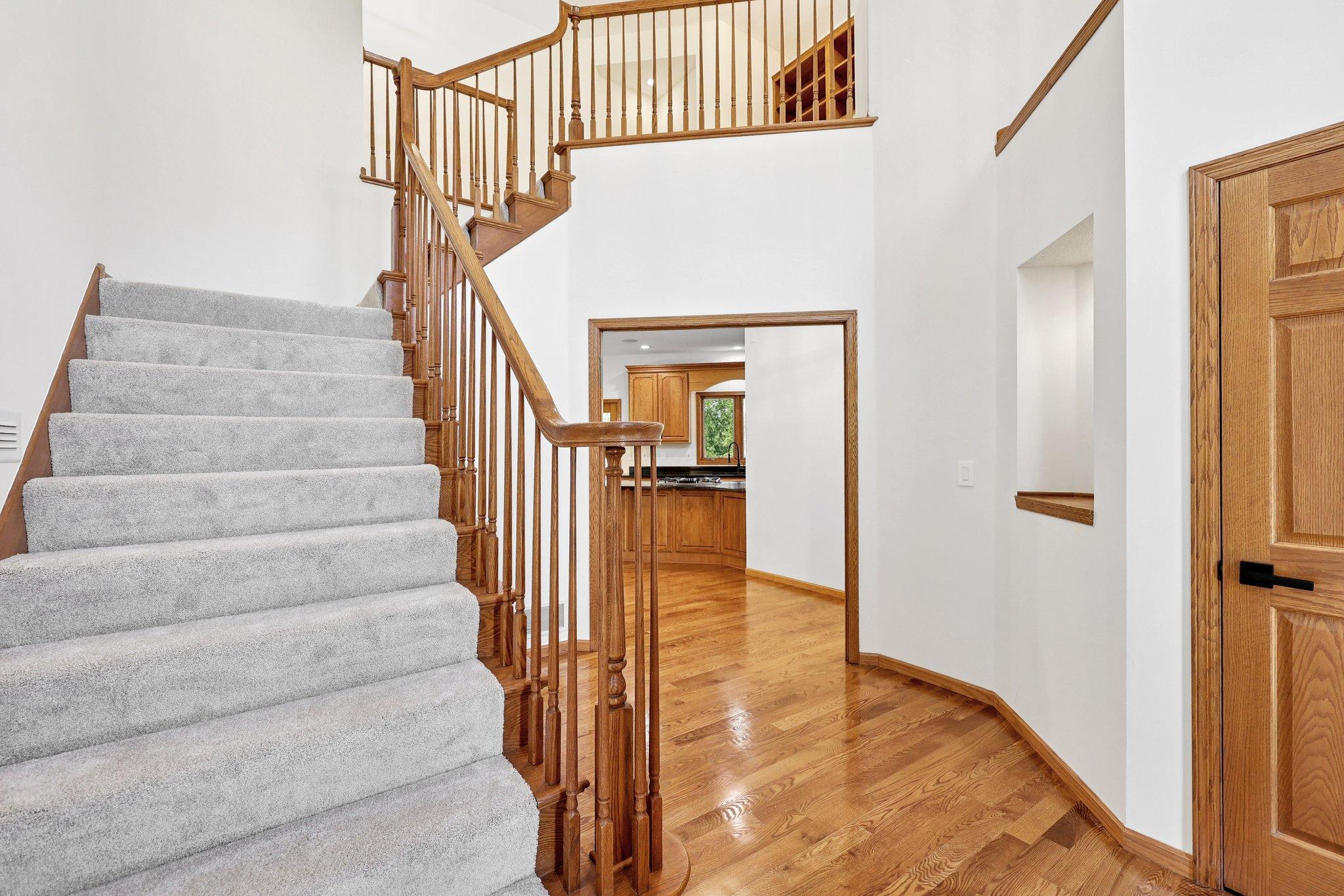 10175 Powers Lake Trail
