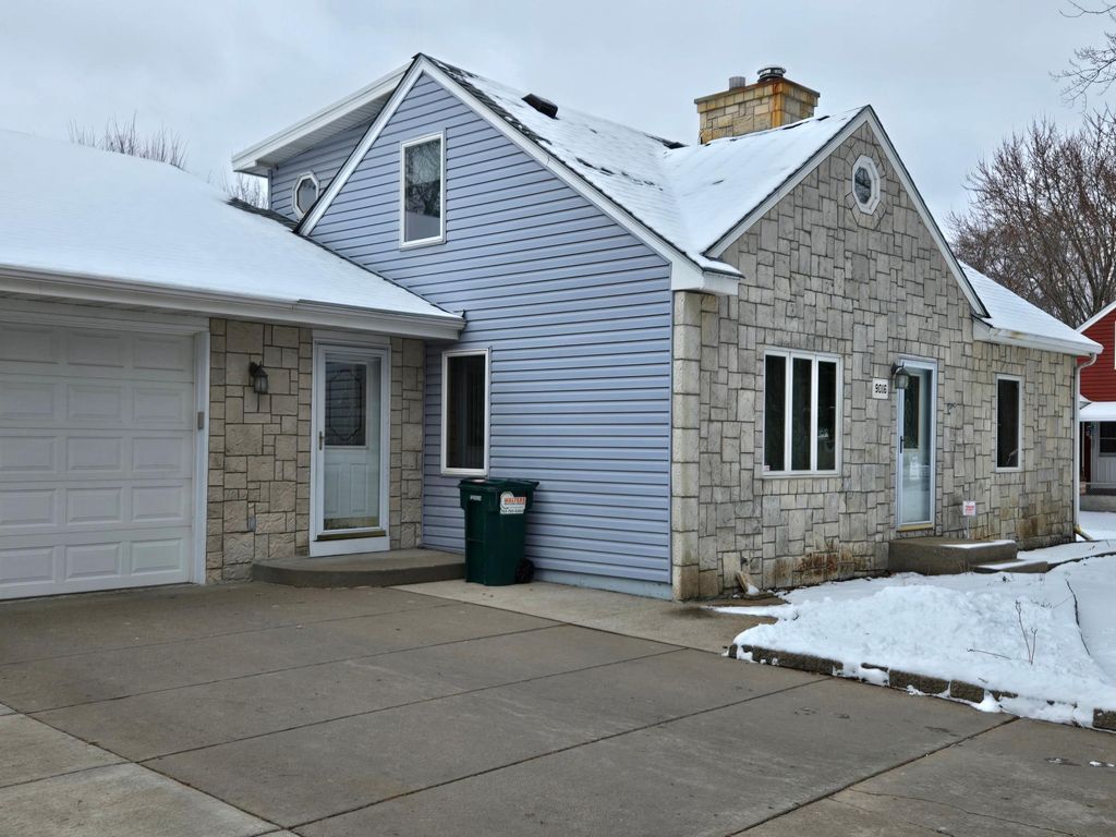 Photo of 9016 Jackson Avenue, Circle Pines, MN 55014 (MLS # 7024557)