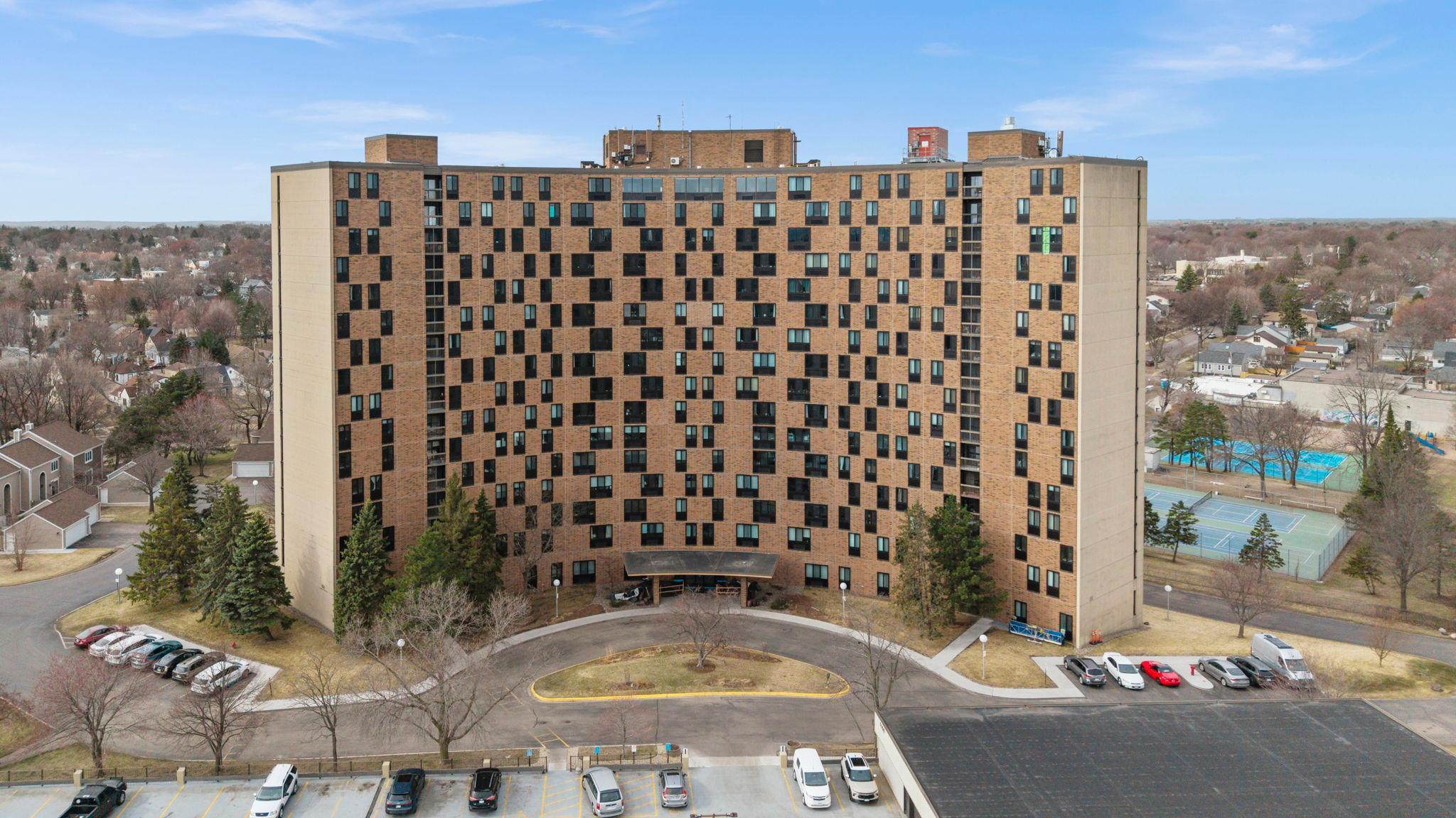 1181 Edgcumbe Road 1712