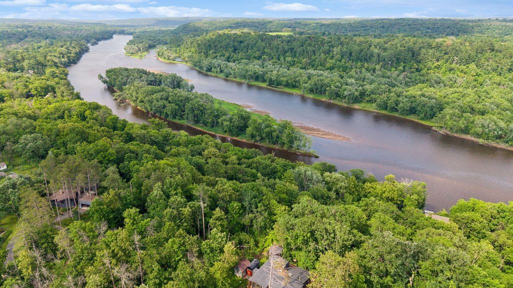 Photo of 13 Butternut Falls Trail N, Marine On Saint Croix, MN 55047 (MLS # 7095988)