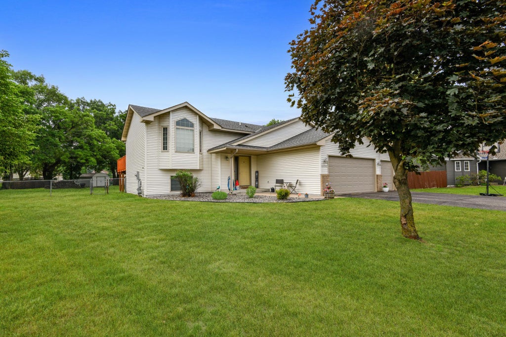 Photo of 5000 Bluff Road, Big Lake, MN 55309 (MLS # 7088795)