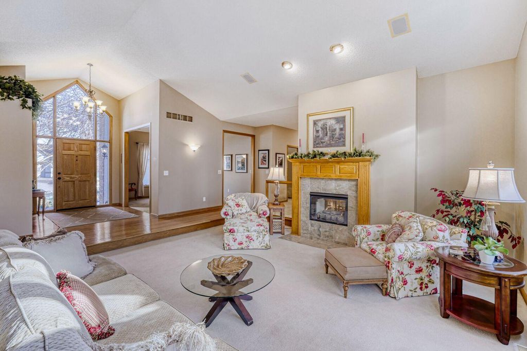 Photo of 7945 Ranchview Lane N, Maple Grove, MN 55311 (MLS # 7062031)