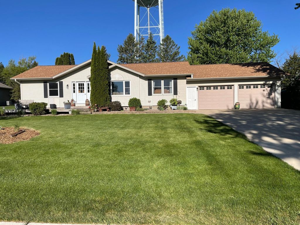Photo of 409 1st Street SW, Grand Meadow, MN 55936 (MLS # 7071728)