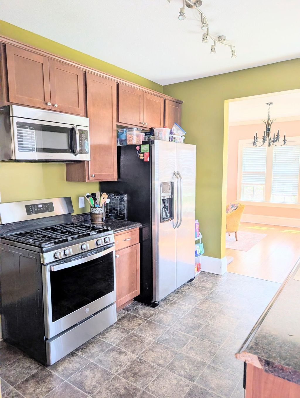 Photo of 1105 California Avenue W, Saint Paul, MN 55108 (MLS # 7062269)