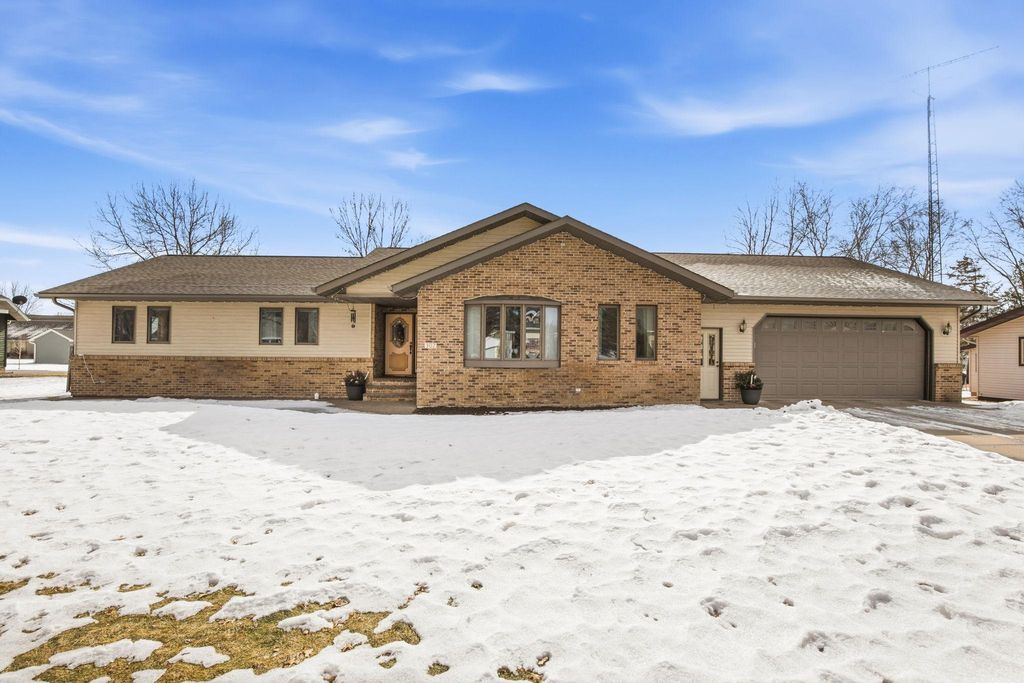 Photo of 302 Park Avenue SE, Pierz, MN 56364 (MLS # 7026288)