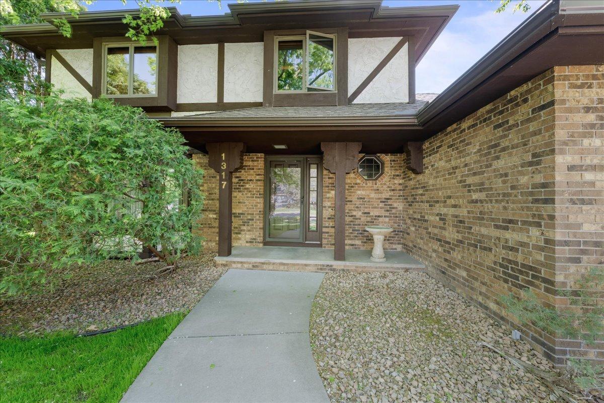 1317 Waterford Road