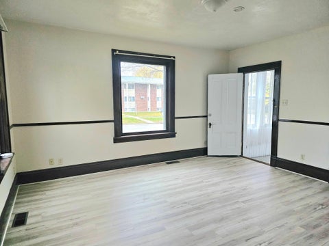 Photo of 532 Jefferson Street SE #1, Hutchinson, MN 55350 (MLS # 7166278)
