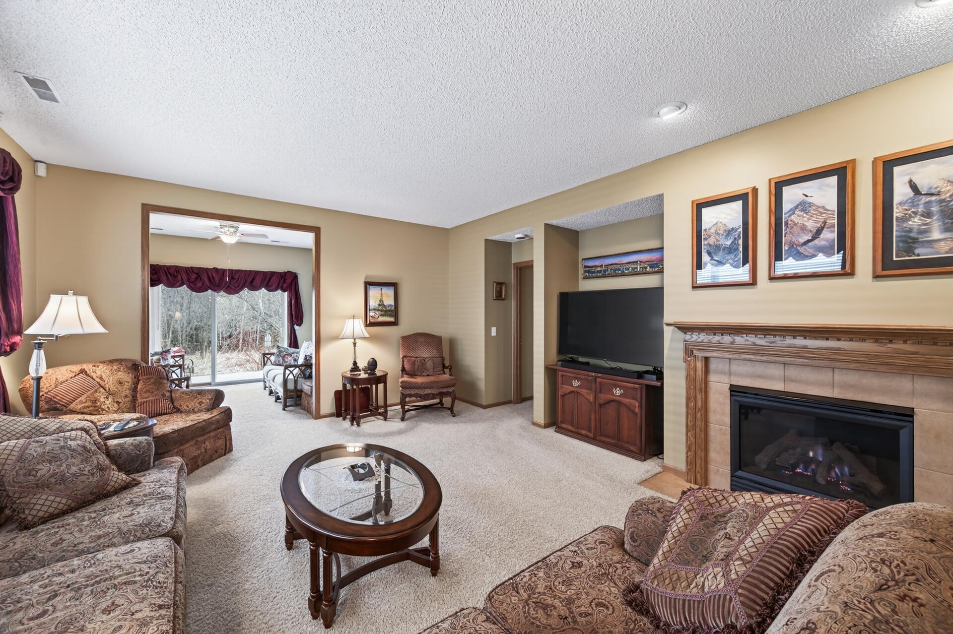 15739 Farnham Avenue N