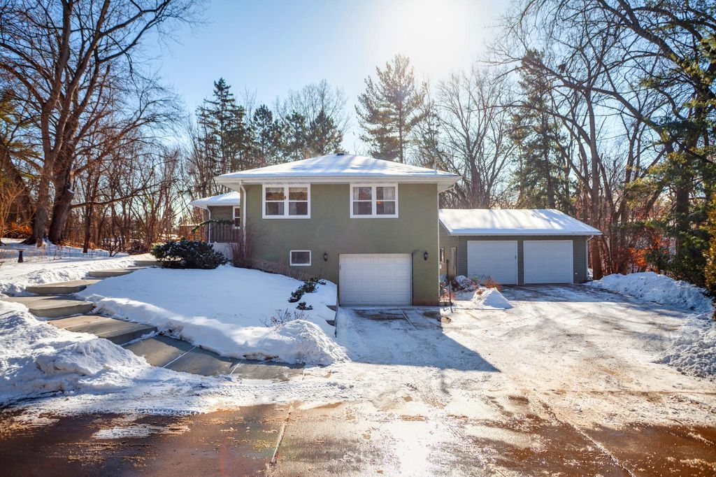 Photo of 1815 Pleasant Avenue, South Saint Paul, MN 55075 (MLS # 7001072)
