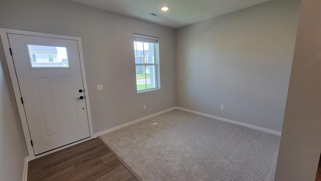 Photo of 12614 Erskin Street NE, Blaine, MN 55449 (MLS # 7108085)