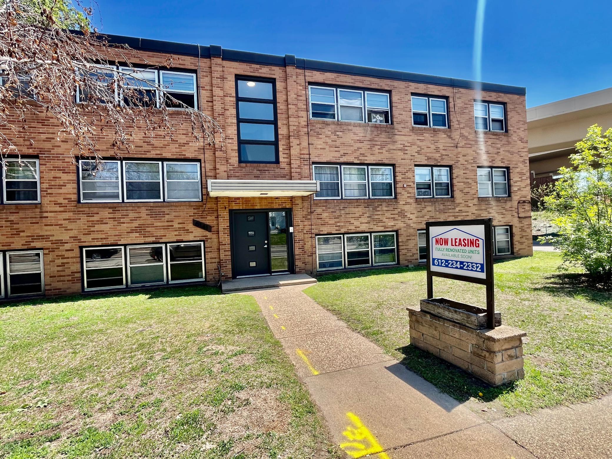 6141 Nicollet Avenue S