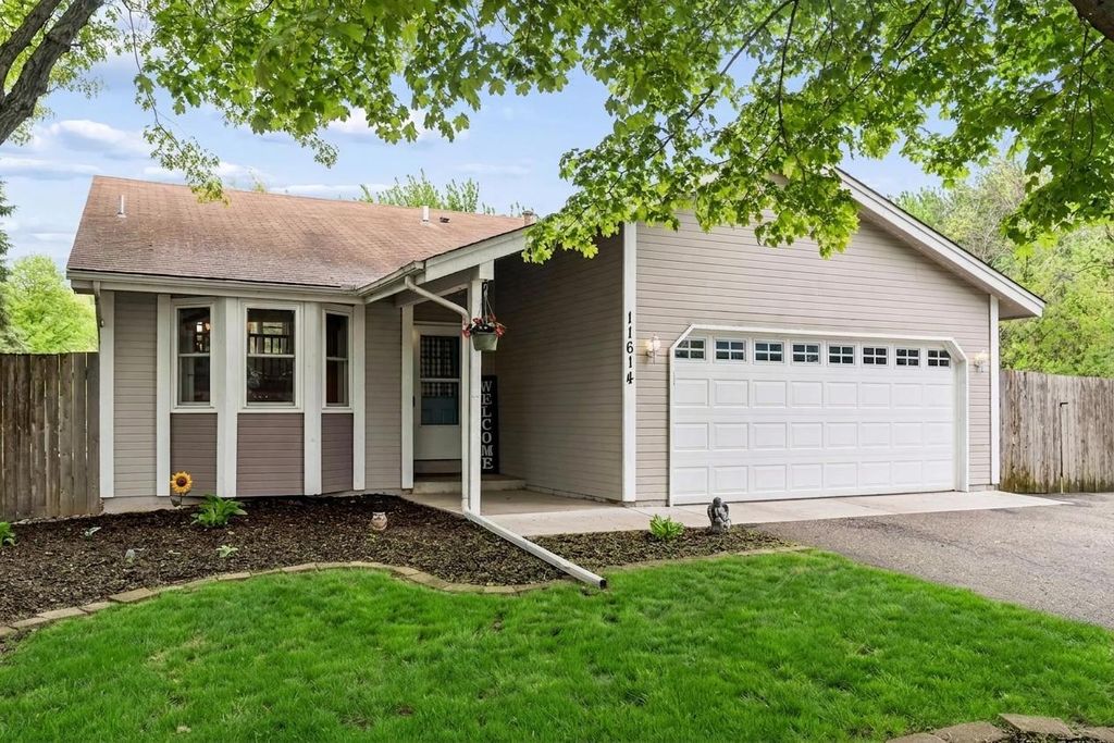 Photo of 11614 Oak Park Drive NE, Blaine, MN 55434 (MLS # 7079627)