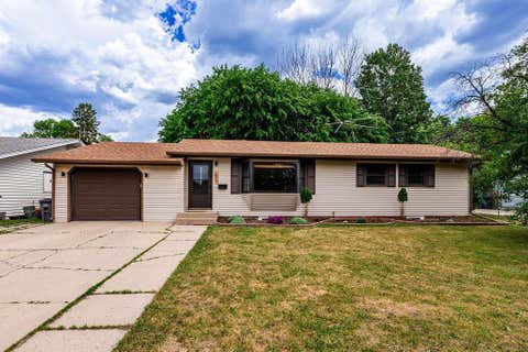 Photo of 606 Birch Lane, Moorhead, MN 56560 (MLS # 7096676)