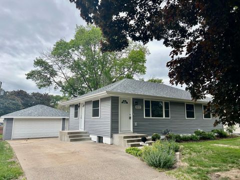 8212 15th Avenue S Bloomington MN 55425