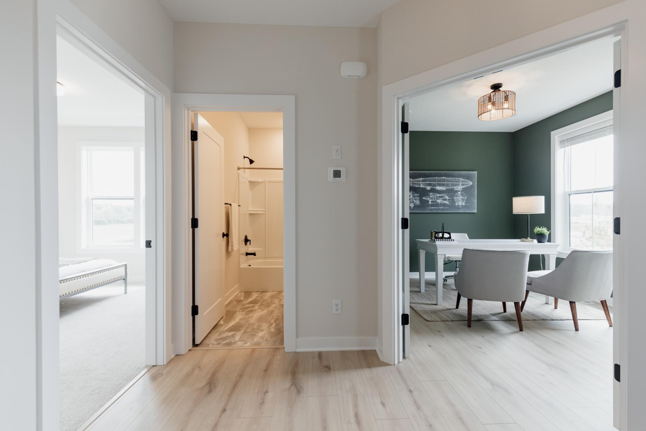 13105 Ghia Court NE