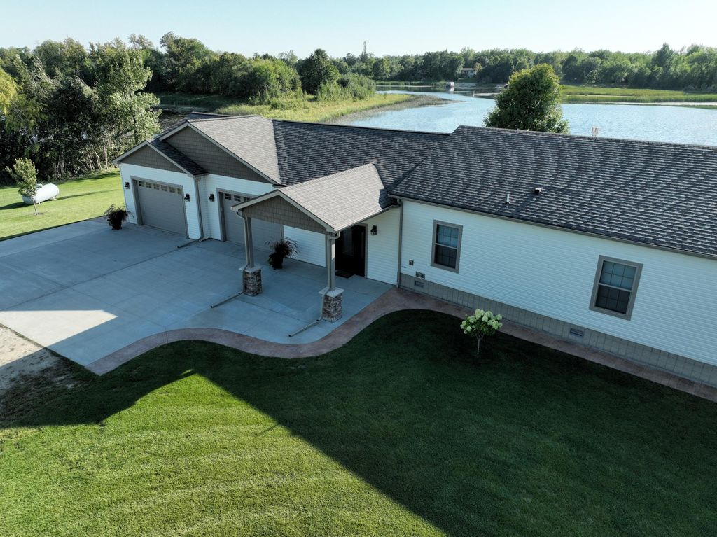 Photo of 39949 Sunset Shores Road SE, Erskine, MN 56535 (MLS # 7029199)