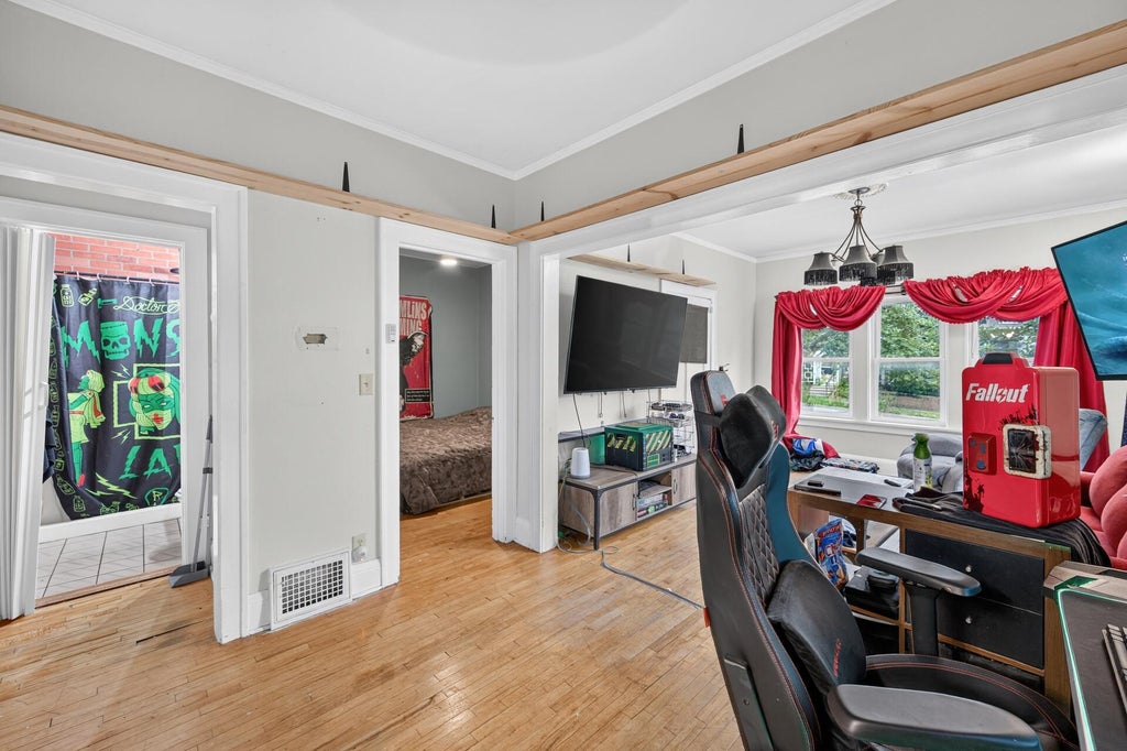Photo of 3455 Girard Avenue N, Minneapolis, MN 55412 (MLS # 7064700)