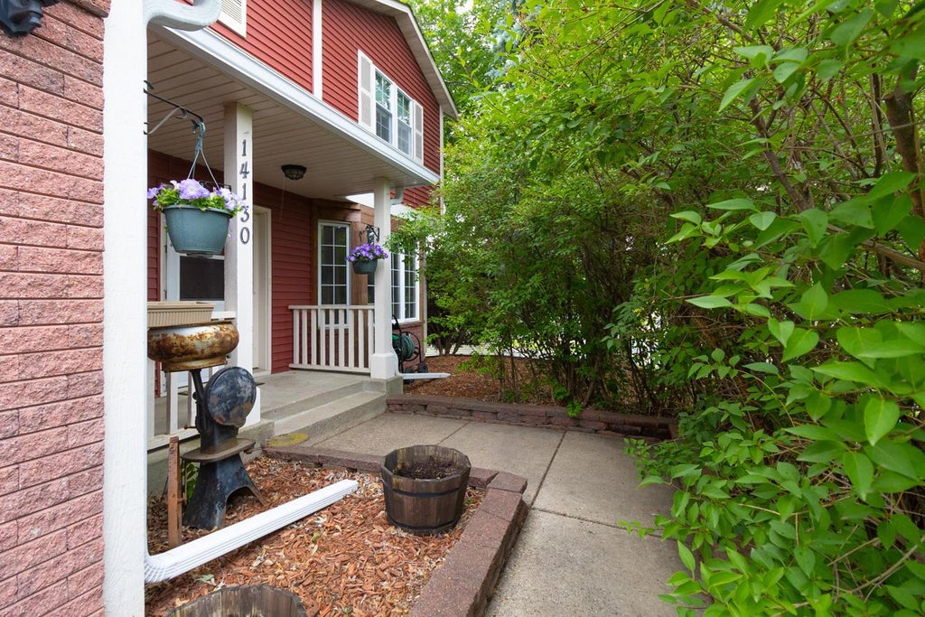 Photo of 14130 Dearborn Path, Rosemount, MN 55068 (MLS # 7096919)