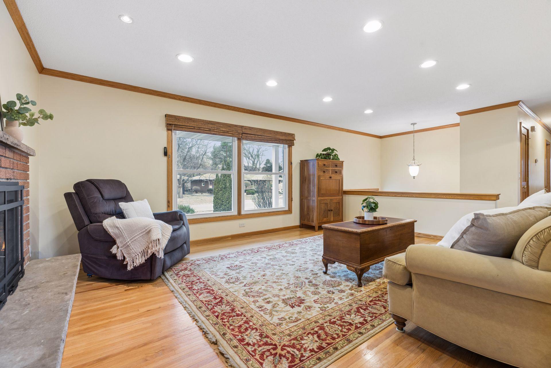 2231 Quebec Avenue S