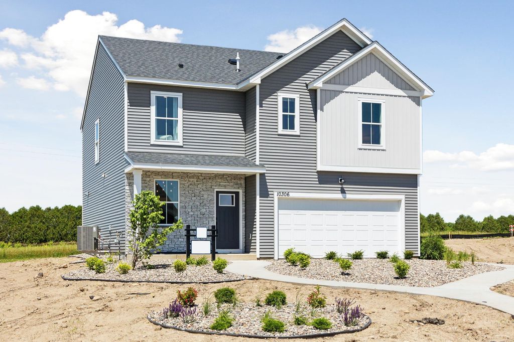 Photo of 12564 Erskin Street NE, Blaine, MN 55449 (MLS # 6826541)