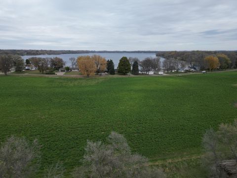 XXXX 47th Ave NE Willmar MN 56201