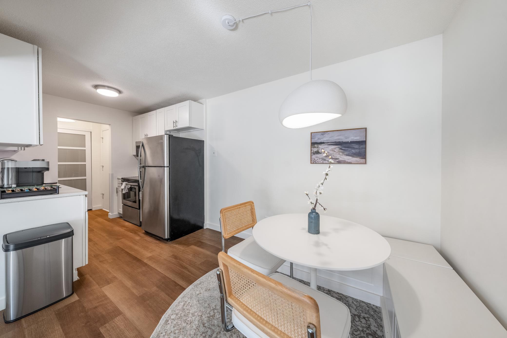 4371 Wilshire Boulevard b203