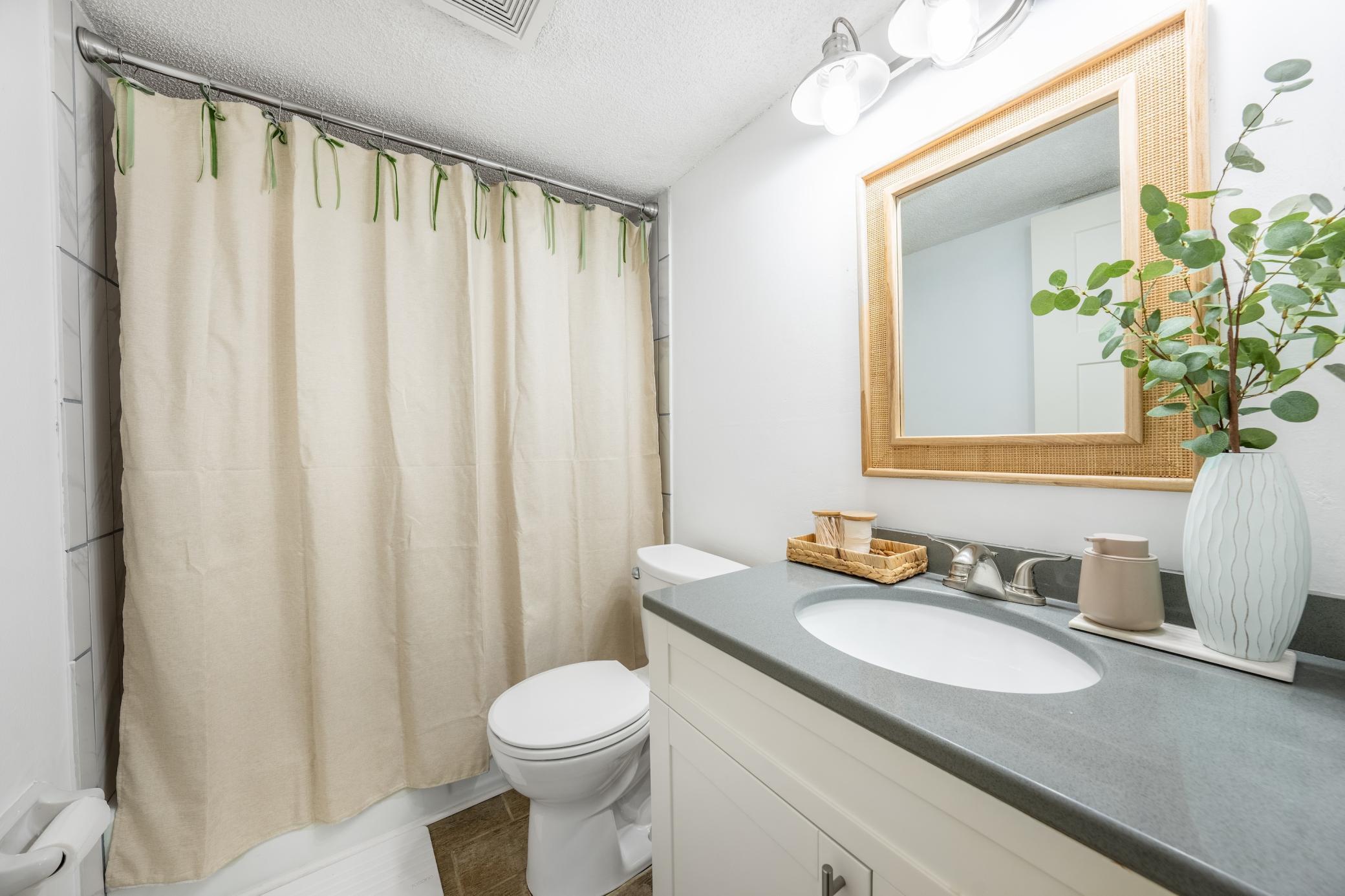 4371 Wilshire Boulevard b203