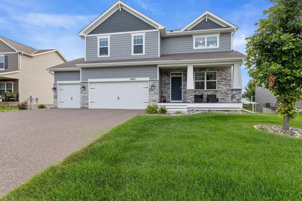Photo of 4040 Zircon Lane N, Plymouth, MN 55446 (MLS # 7127514)