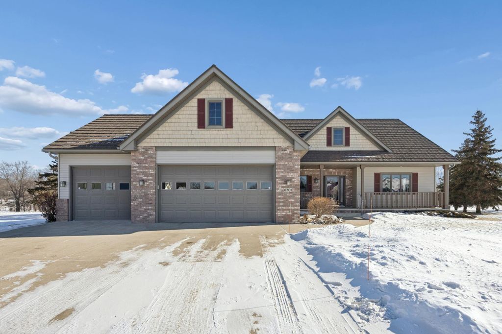 Photo of 6201 Cape East Court, Saint Cloud, MN 56303 (MLS # 7013800)