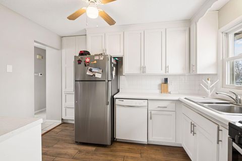 5725 Nicollet Avenue Minneapolis MN 55419