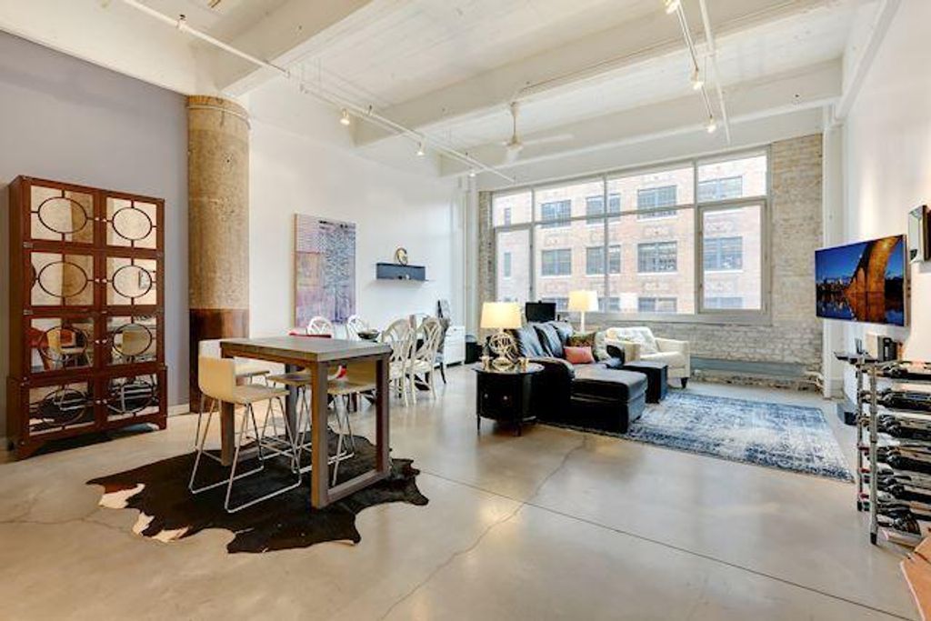 Photo of 700 Washington Avenue N #326, Minneapolis, MN 55401 (MLS # 7033686)