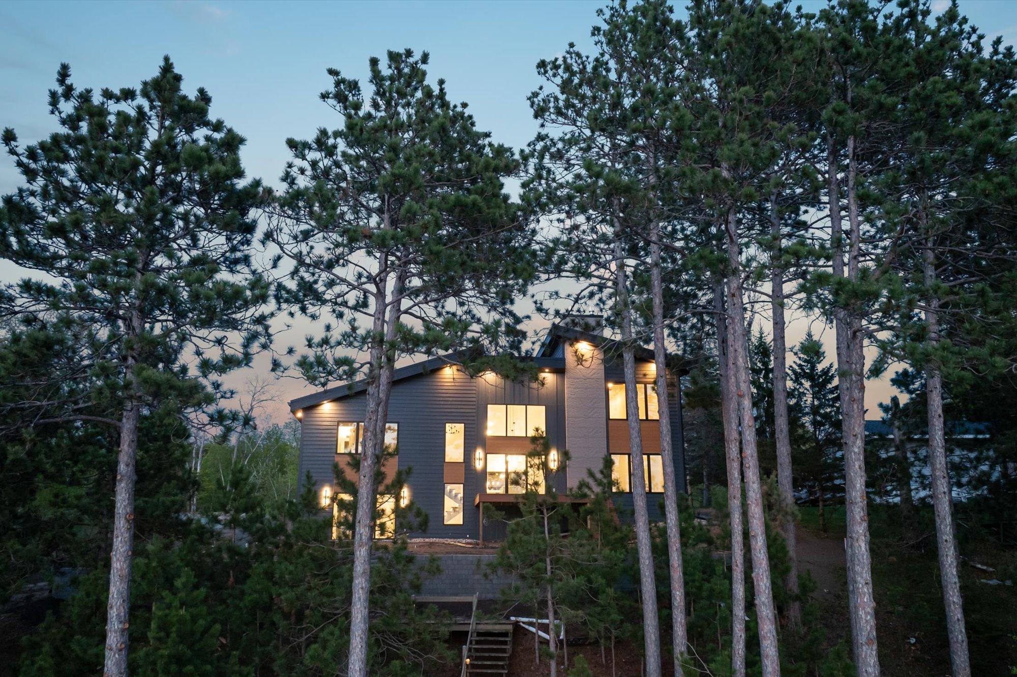 11389 E Steamboat Bay Road