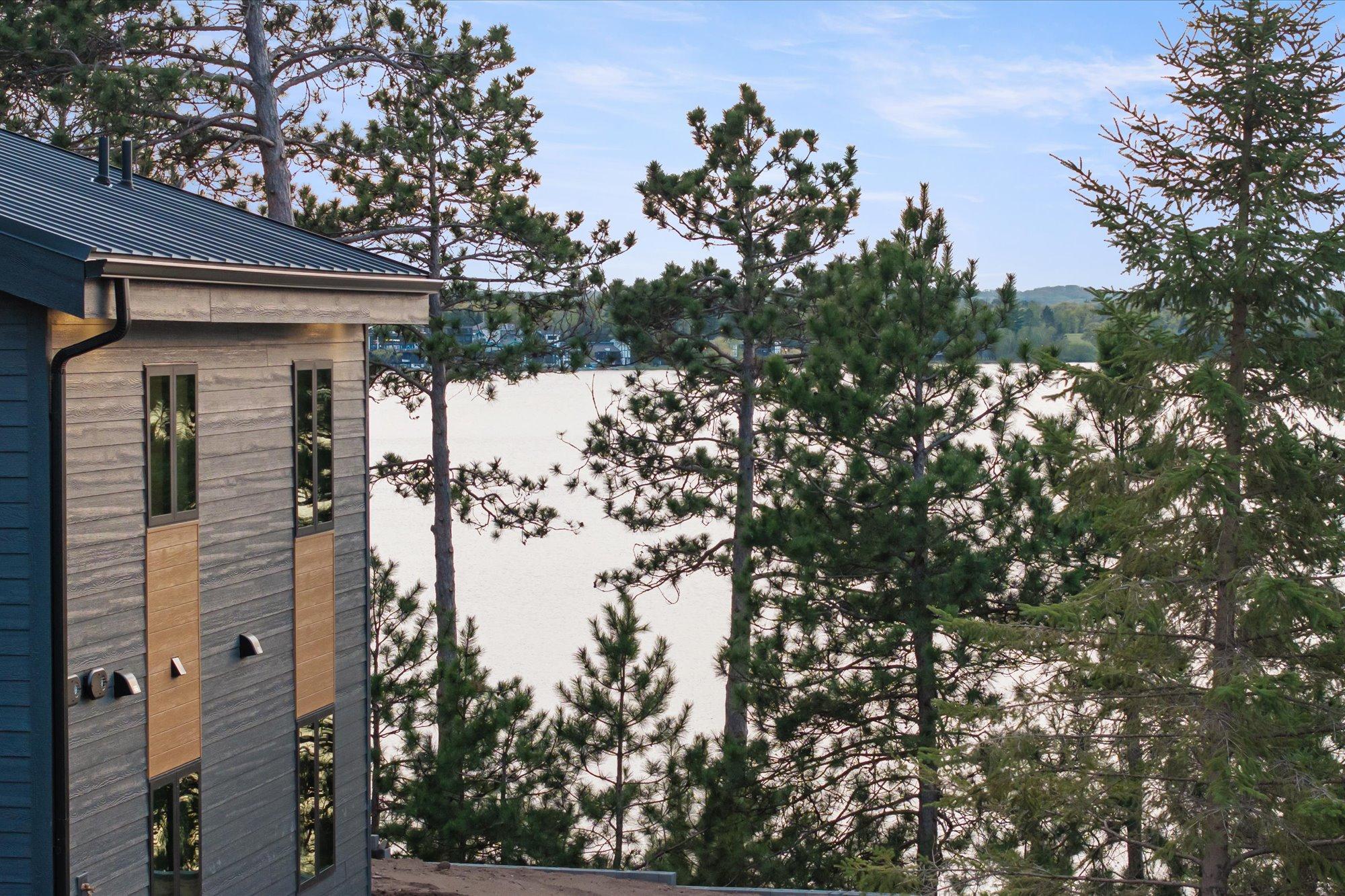 11389 E Steamboat Bay Road