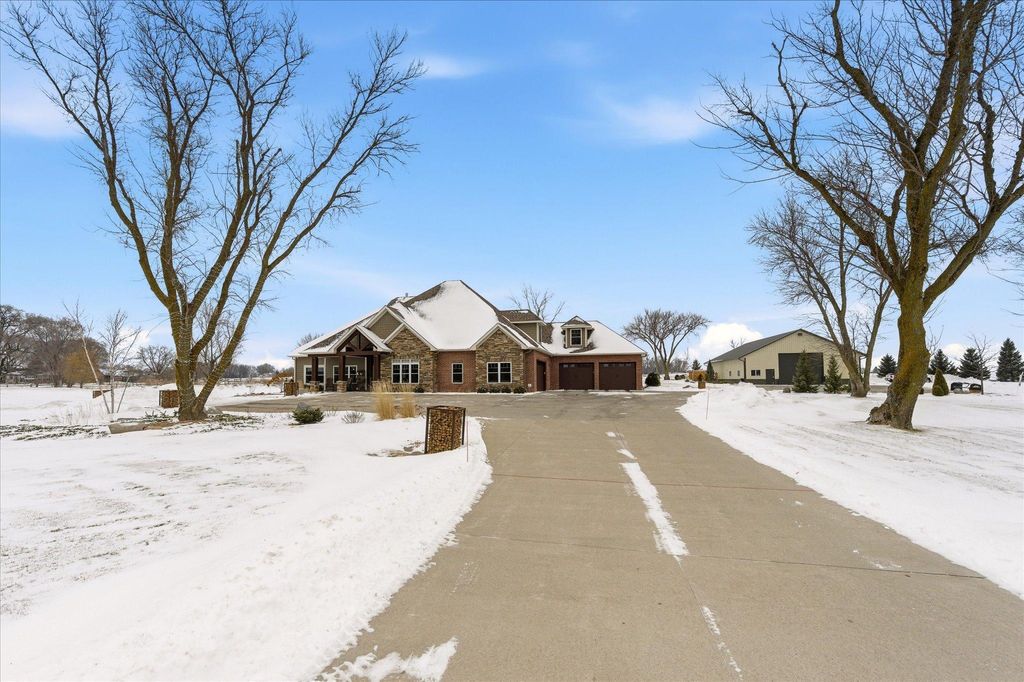 Photo of 23915 Territorial Road, Rogers, MN 55374 (MLS # 7031617)