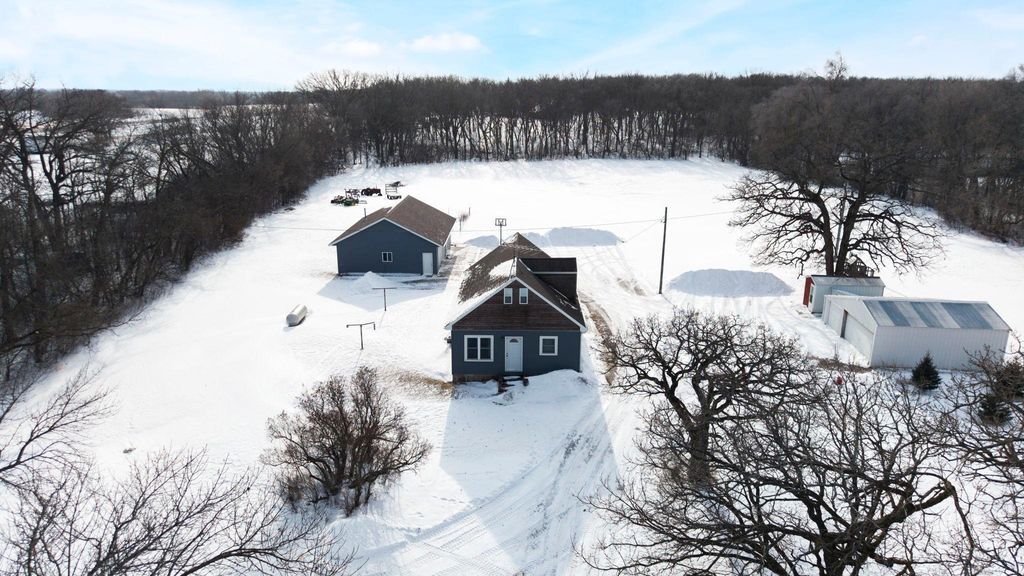 Photo of 9315 Willow Creek Road, Kimball, MN 55353 (MLS # 7009278)