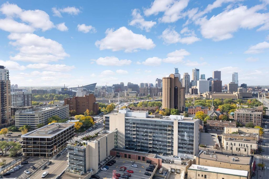 Photo of 45 University Avenue SE #415, Minneapolis, MN 55414 (MLS # 7047169)